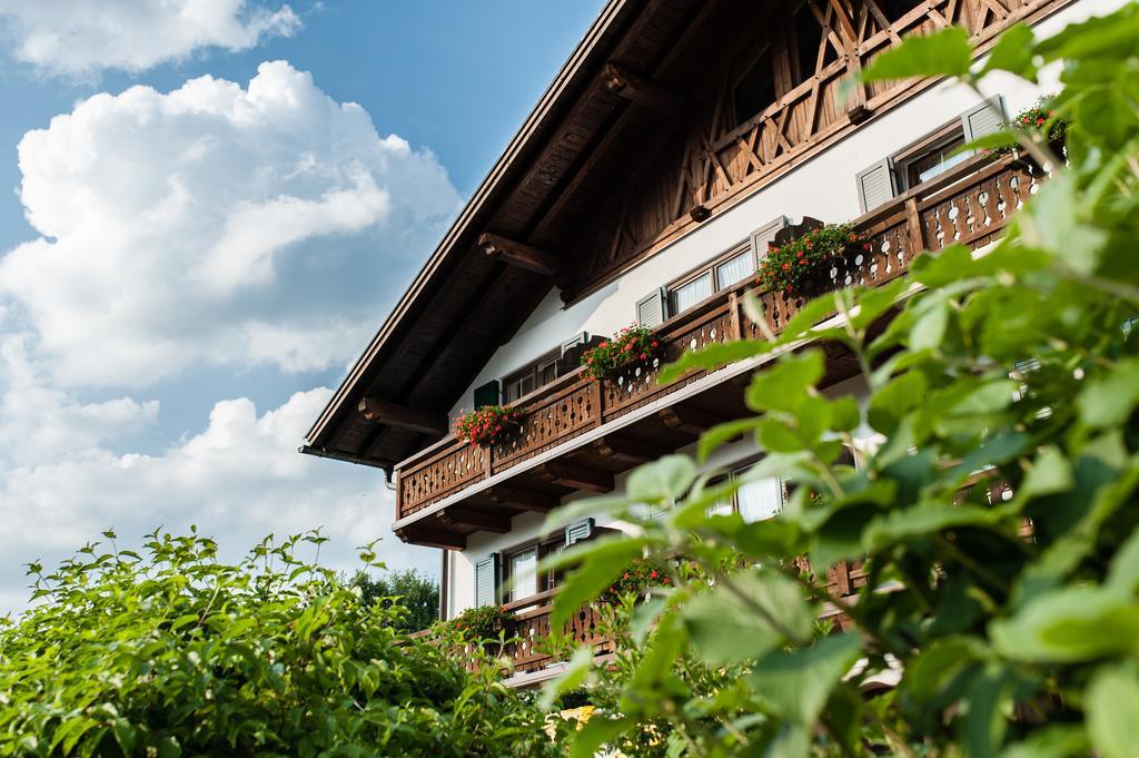 Parkhotel Living Bad Bayersoien Exterior photo